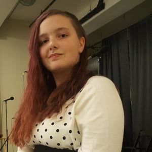 Meet your Posher, Lilly